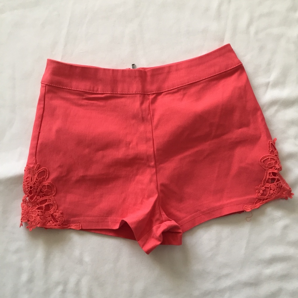 MINE Red Women's Short Size S